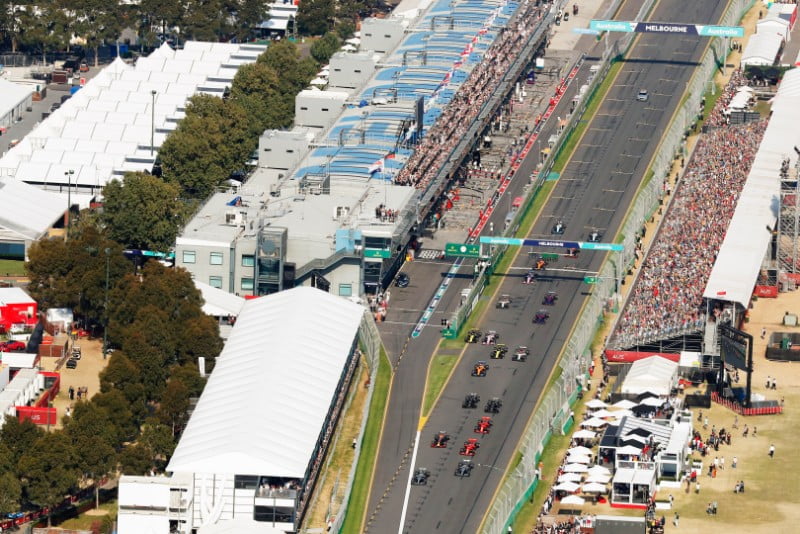 20 F1 cars starting the 2019 Australian Grand Prix