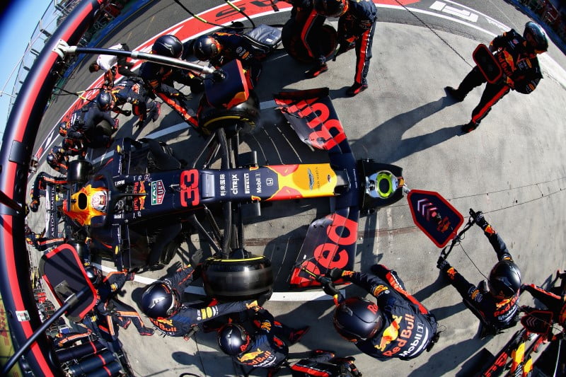 Red Bull F1 Car Pit-Stop, Netflix-F1 Show