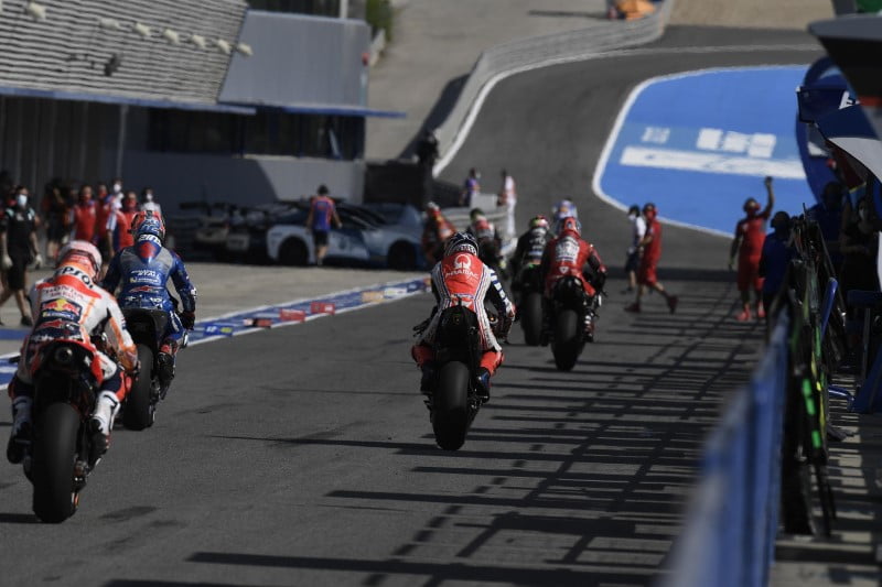 2020 MotoGP Season summary - all riders leave the pits to start the season