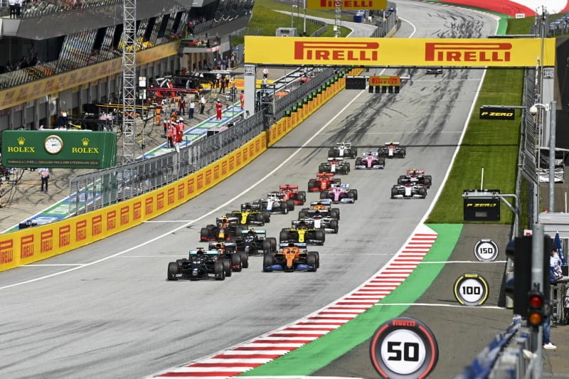 F1 cars race in the 2020 Styrian GP