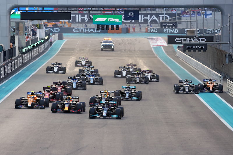F1 2021 title battle showdown between Max Verstappen & Lewis Hamilton in Abu Dhabi (courtesy: Mercedes)
