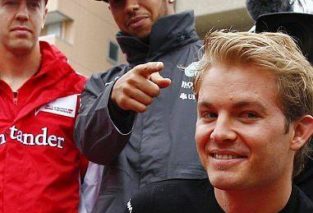 Motor-mouth Hamilton